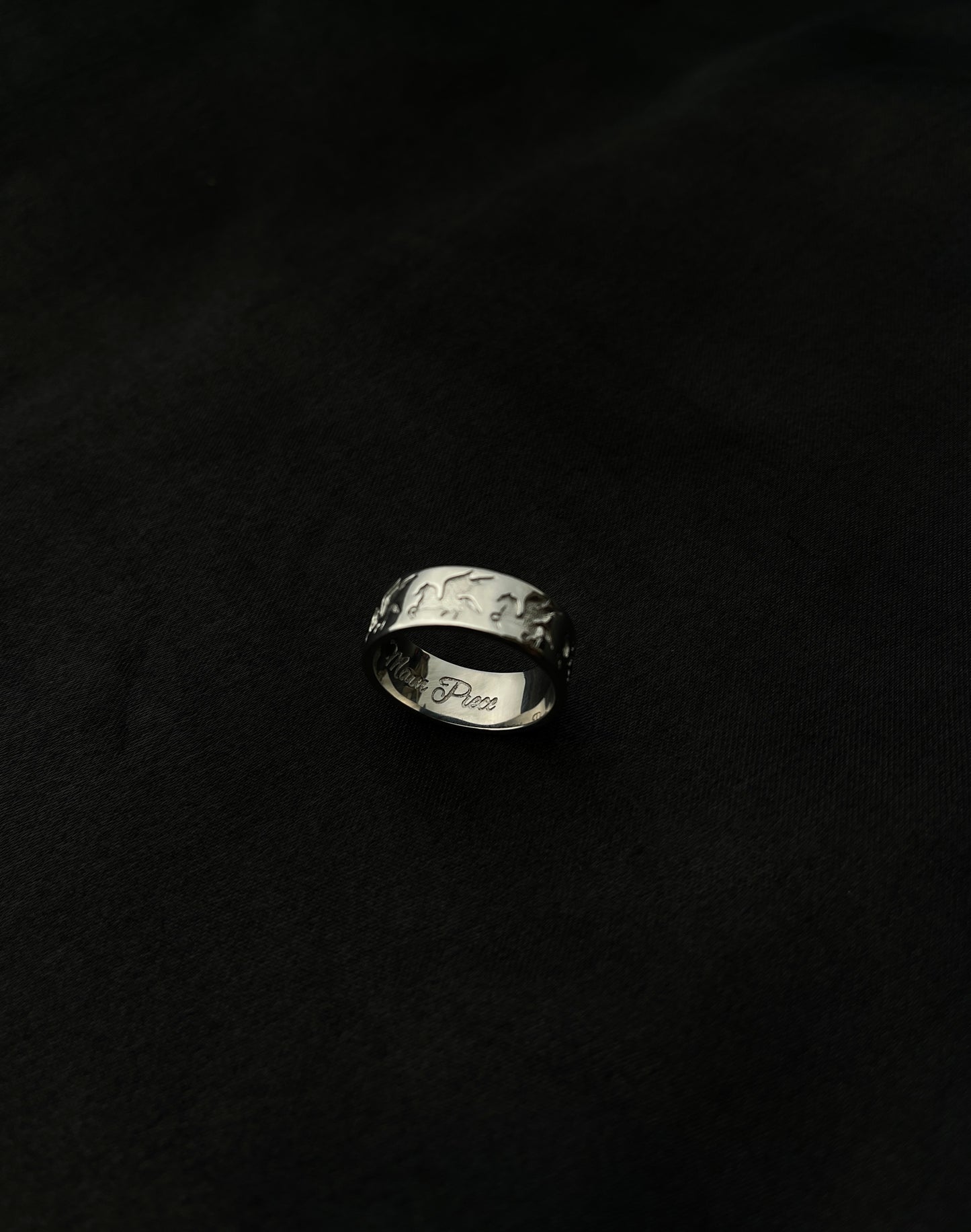 Flying Horse Ring